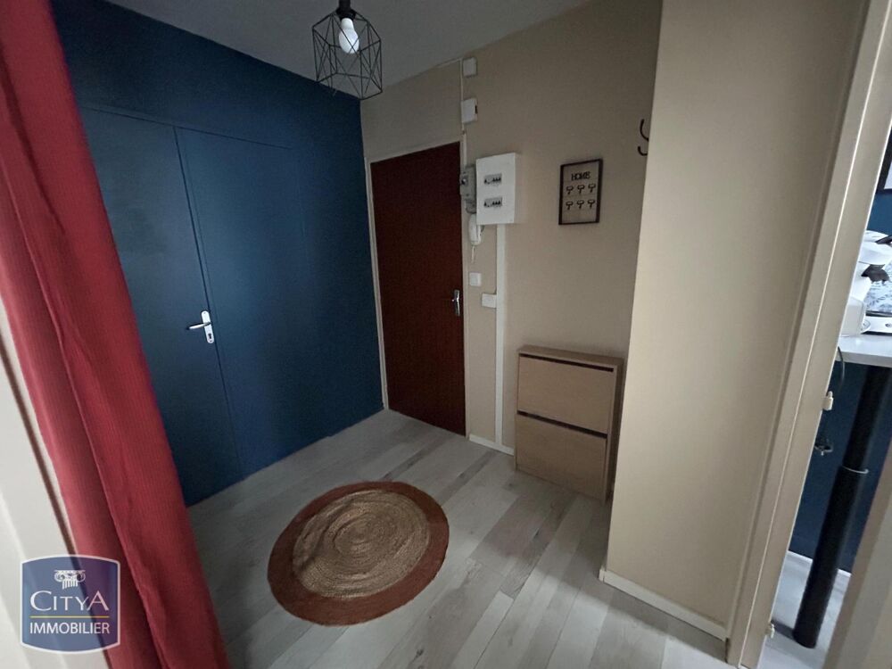 location Appartement - 1 pi�ce(s) - 35 m� Bourges (18000)