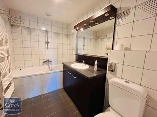  Appartement à louer 3 pièces 52 m²