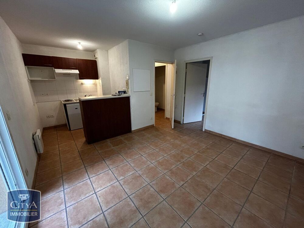 location Appartement - 2 pièce(s) - 37 m² Saint-Pierre-du-Mont (40280)