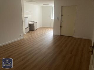  Appartement à louer 1 pièce 38 m²