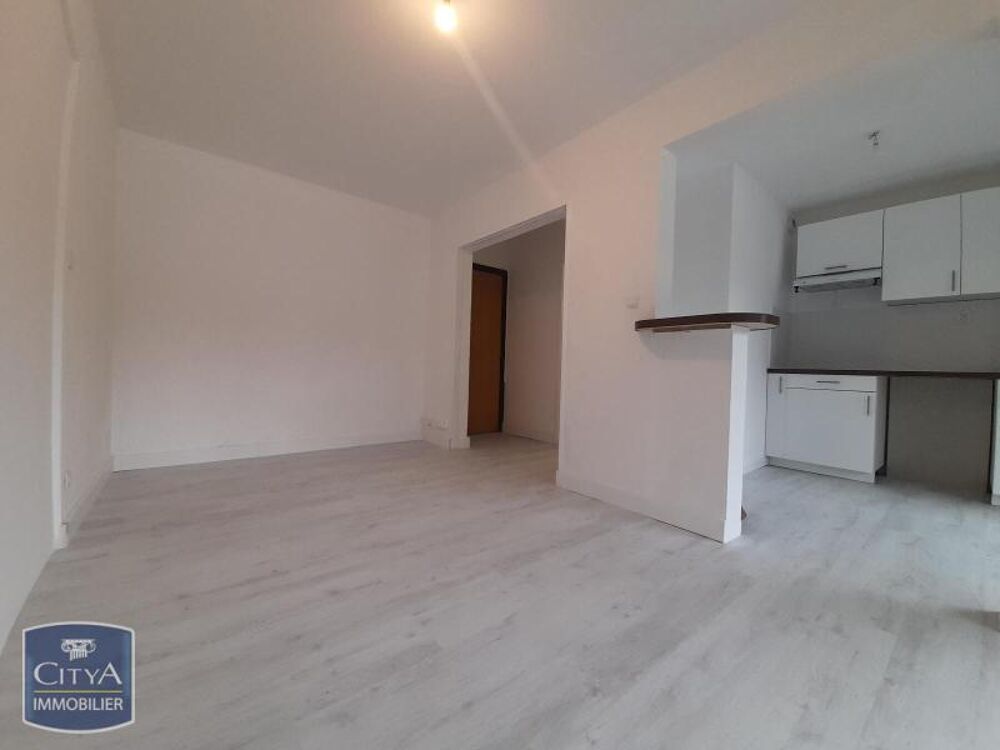 location Appartement - 2 pièce(s) - 33 m² Nimes (30900)