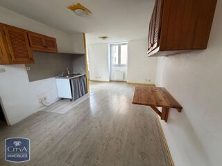  Appartement à louer 1 pièce 32 m²