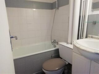  Appartement à louer 1 pièce 27 m²