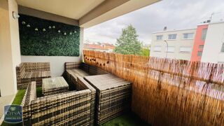  Appartement à louer 3 pièces 61 m²