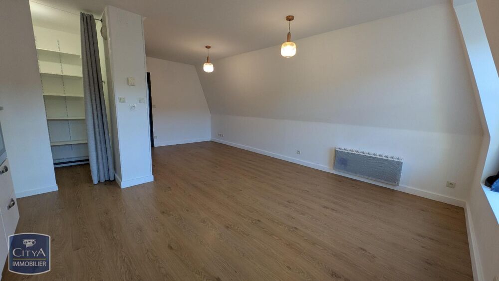 location Appartement - 3 pièce(s) - 68 m² Cambrai (59400)