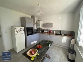  Appartement à louer 4 pièces 98 m²