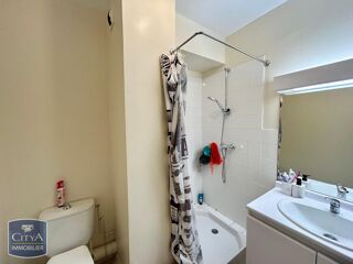  Appartement à louer 2 pièces 35 m²