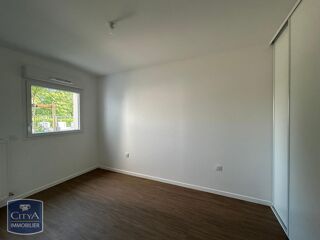  Appartement à louer 3 pièces 66 m²