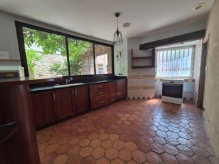 location Maison - 5 pièce(s) - 150 m² Mâcon (71000)