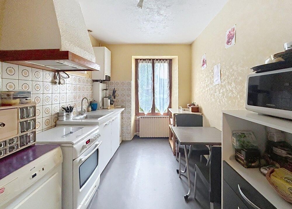 location Appartement - 3 pièce(s) - 89 m² Voujeaucourt (25420)