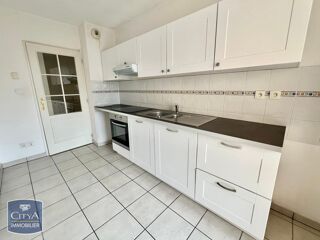  Appartement à louer 4 pièces 88 m²