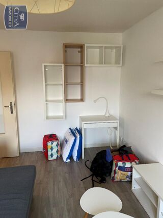  Appartement à louer 1 pièce 27 m²