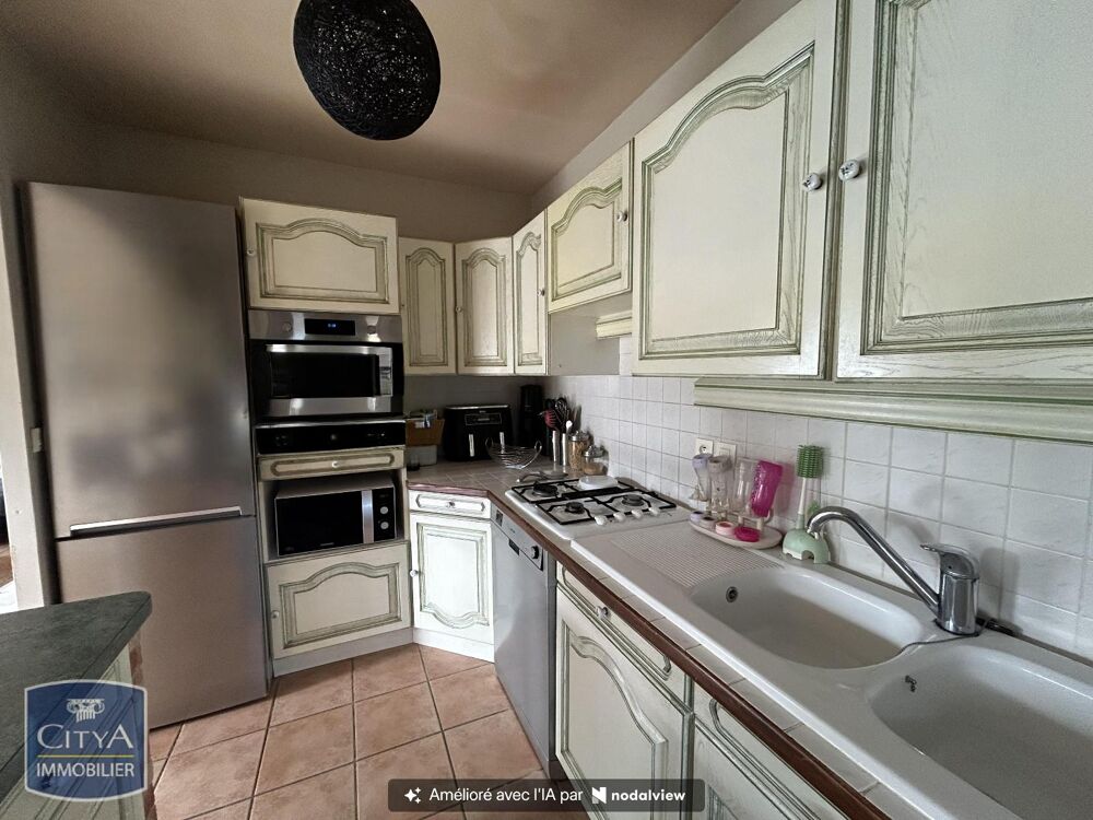 À LOUER : Appartement T3 à OYONNAX, idéal pour un cadre ....