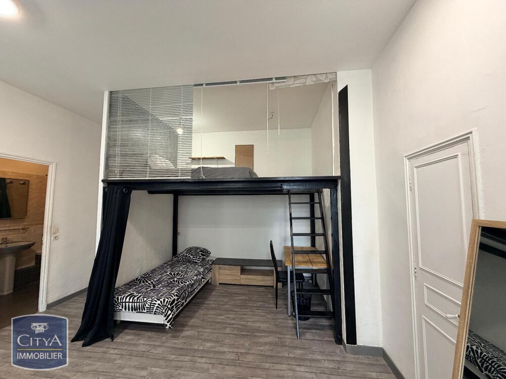location Appartement - 1 pièce(s) - 46 m² Marseille 8