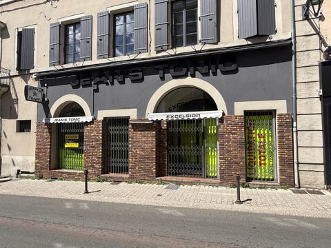 AUBENAS CENTRE VILLE Local commercial d'environ 190 m... 950 07200 Aubenas