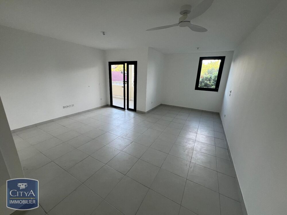 location Appartement - 1 pièce(s) - 41 m² Le Tampon (97430)