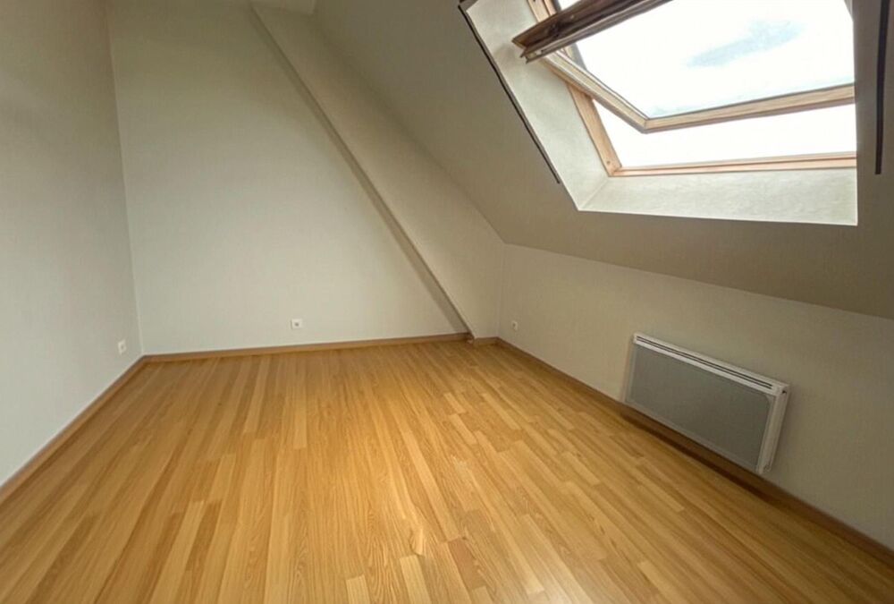 À LOUER : Appartement T2 situé dans la charmante ville d....