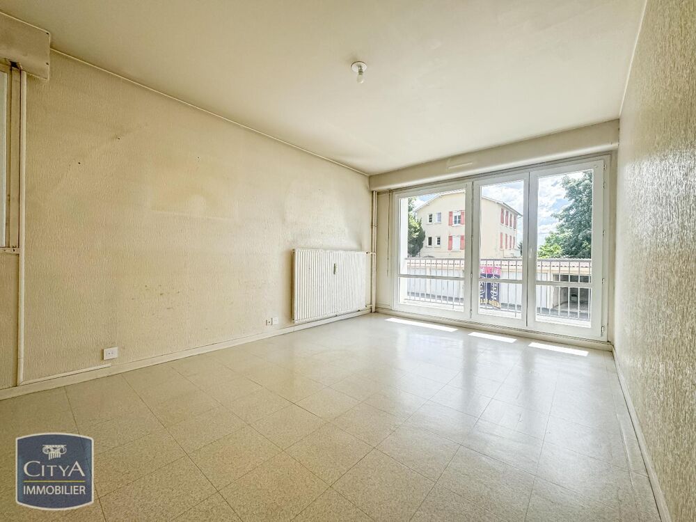 À LOUER : Découvrez cet appartement T2 idéalement situé ....