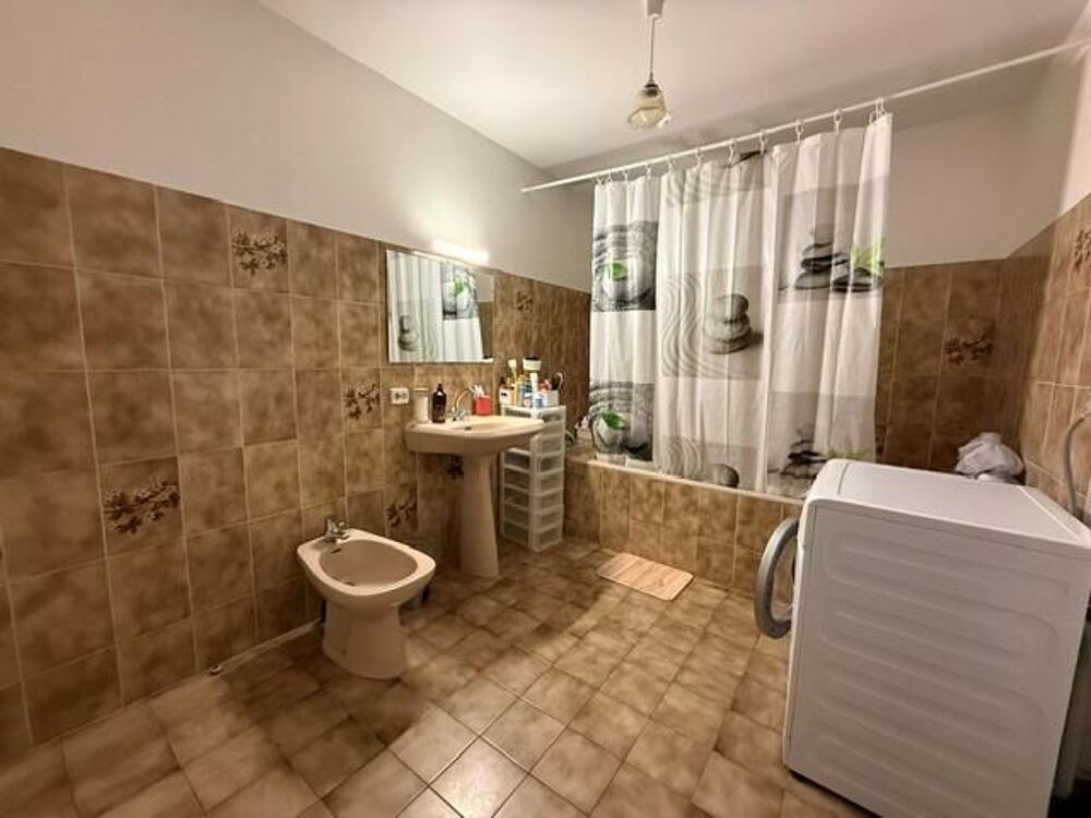 location Maison - 4 pièce(s) - 104 m² Chânes (71570)