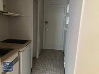  Appartement à louer 1 pièce 19 m²