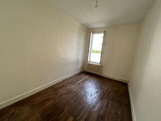  Appartement à louer 2 pièces 35 m²