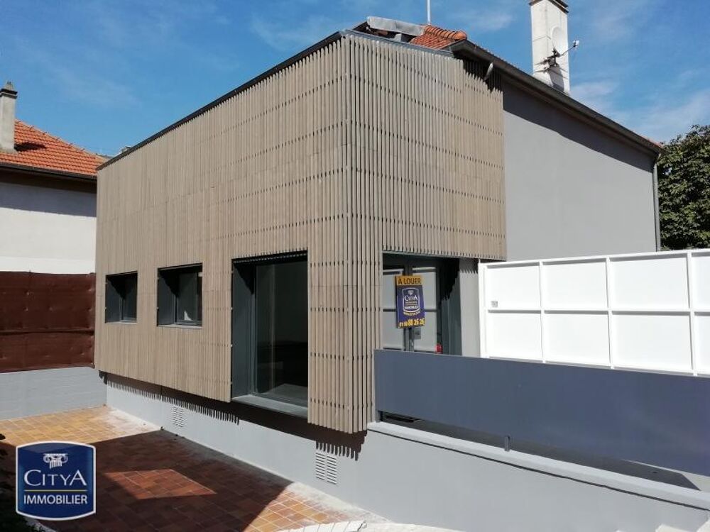   Location / Local Commercial - 220 m² 