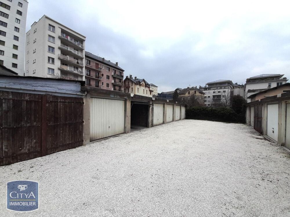 location Parking / Garage - 12 m² Chambéry (73000)