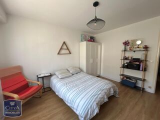  Appartement à louer 1 pièce 27 m²
