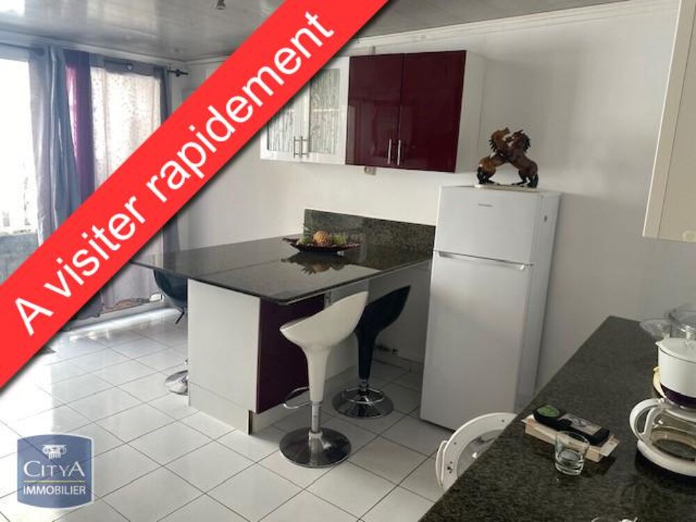 location Appartement - 3 pièce(s) - 46 m² Saint-Pierre (97410)