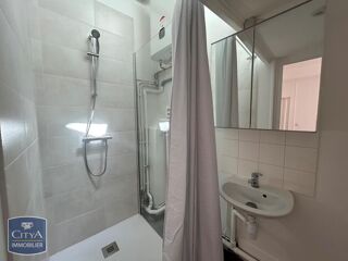  Appartement à louer 1 pièce 29 m²