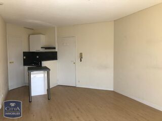  Appartement à louer 2 pièces 38 m²