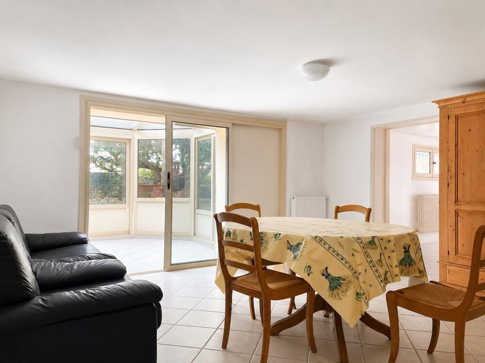 Maison T6 de 178,07 m² habitables avec beaux volumes et ....