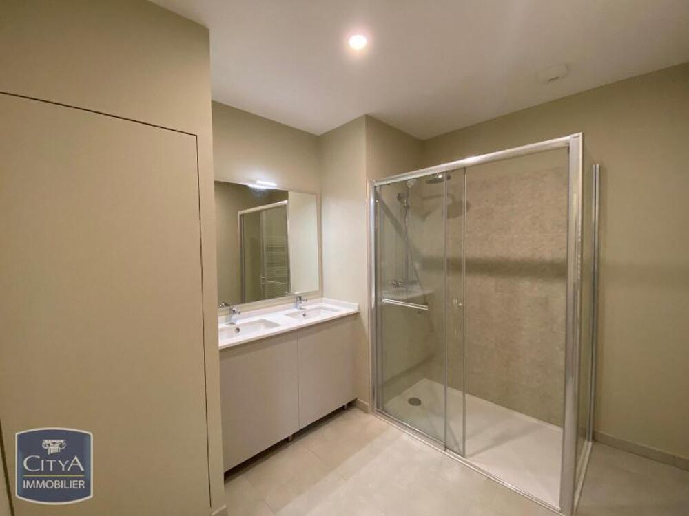 location Appartement - 4 pièce(s) - 81 m² Poitiers (86000)