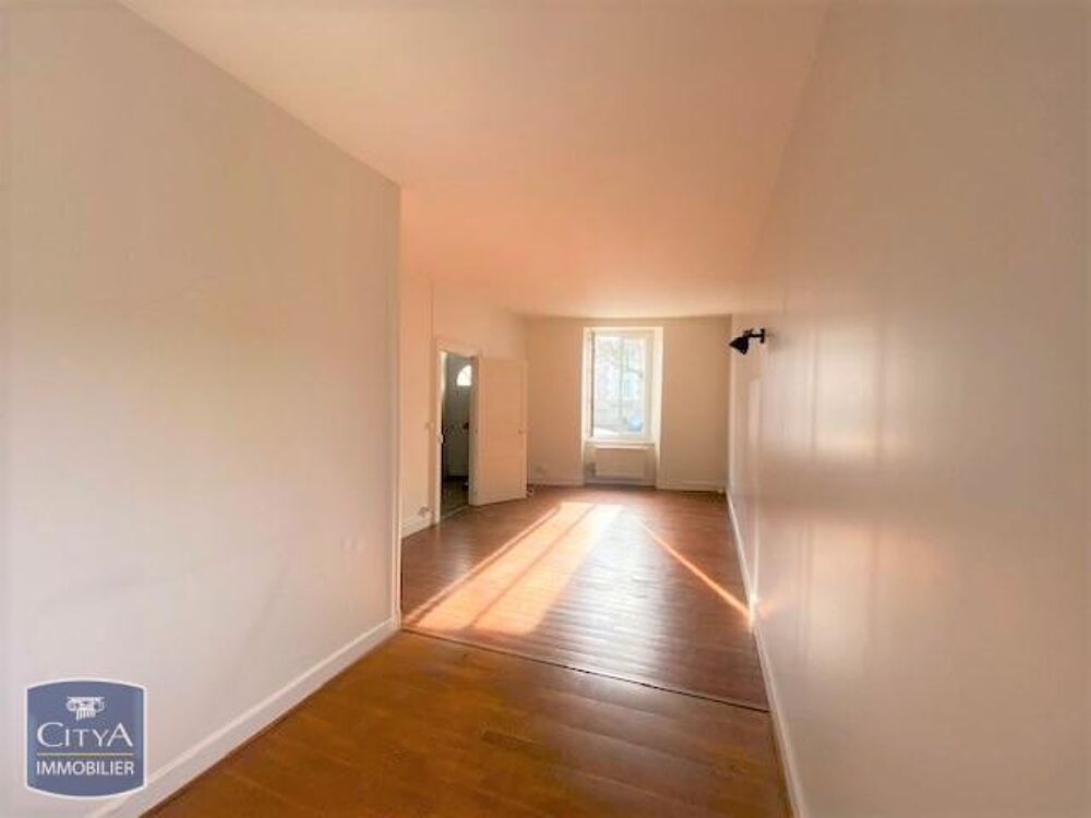 location Maison - 5 pièce(s) - 116 m² Châteauroux (36000)