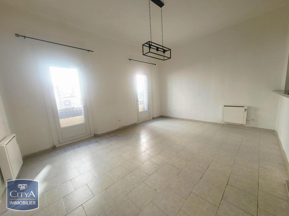 Centre Ville - À LOUER : Appartement ancien T2 situé au ....