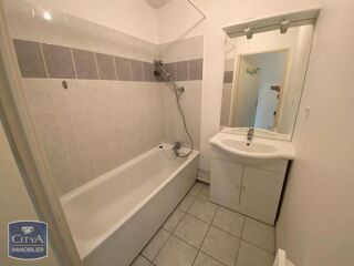  Appartement à louer 2 pièces 54 m²