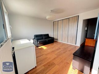  Appartement à louer 2 pièces 31 m²