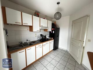  Appartement à louer 3 pièces 72 m²