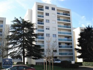  Appartement à louer 2 pièces 46 m²
