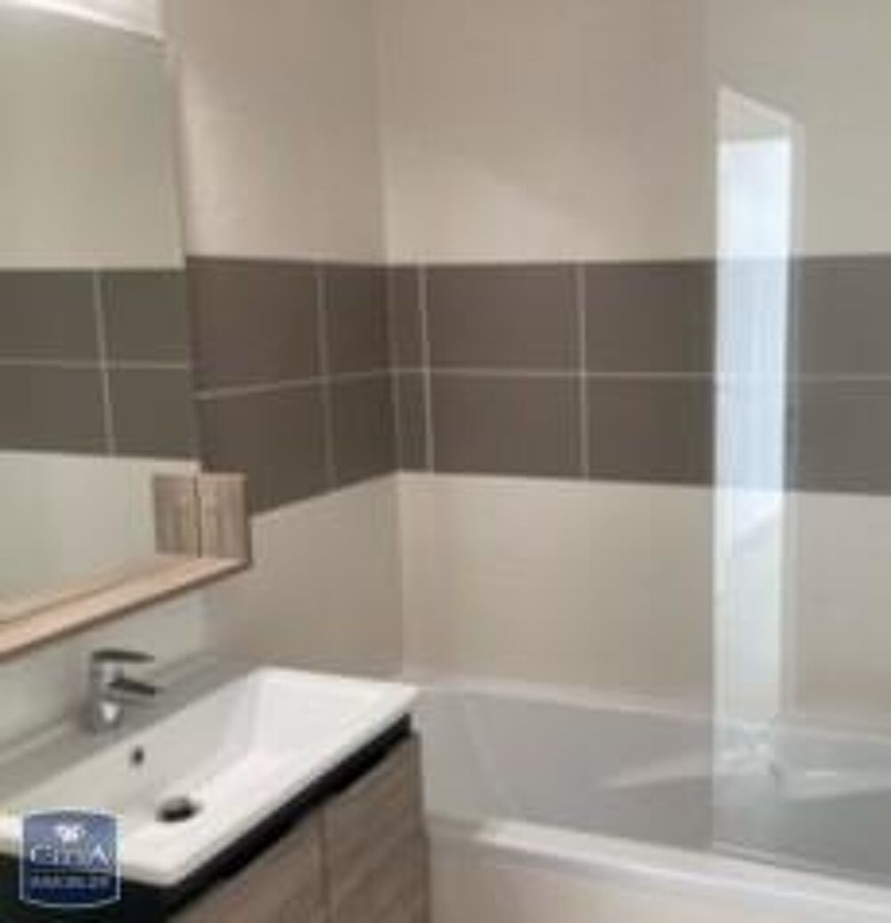 location Appartement - 4 pièce(s) - 77 m² Port-de-Bouc (13110)