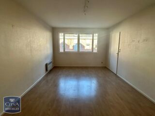  Appartement à louer 2 pièces 47 m²