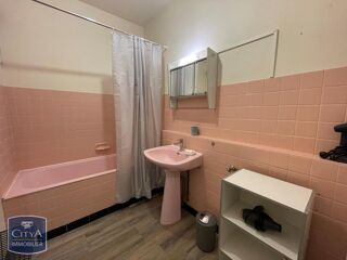  Appartement à louer 1 pièce 36 m²