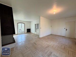  Maison � louer 6 pi�ces 164 m� Veigne