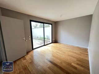  Appartement � louer 4 pi�ces 116 m�