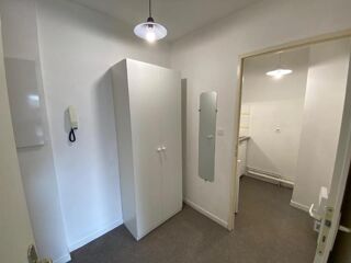  Appartement à louer 2 pièces 37 m²
