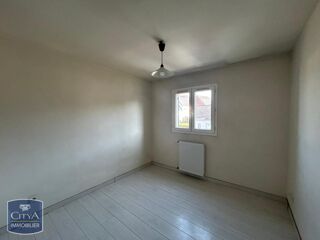  Maison à louer 4 pièces 85 m²