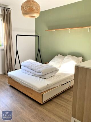  Appartement à louer 2 pièces 45 m²