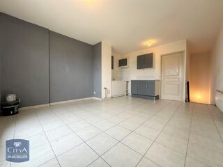  Appartement à louer 2 pièces 38 m²