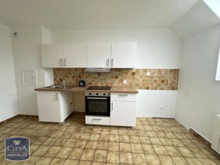  Appartement à louer 4 pièces 96 m²