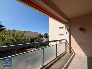  Appartement à louer 3 pièces 65 m²